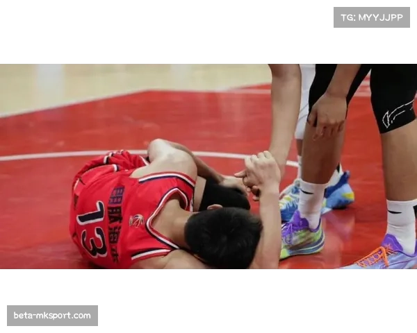 郭艾伦重伤引发退役担忧 职业生涯再次遭遇重大挫折